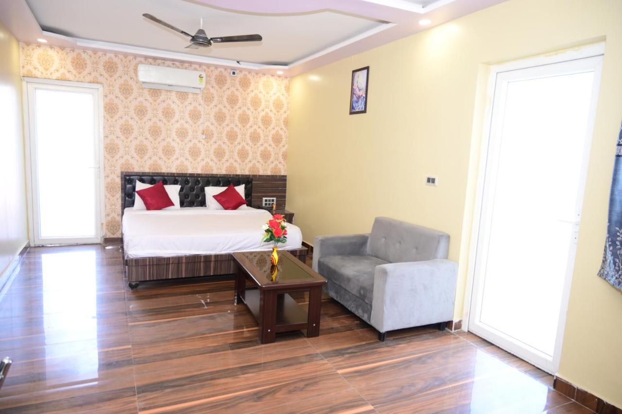 Hotel Gm International Bodhgaya Bagian luar foto