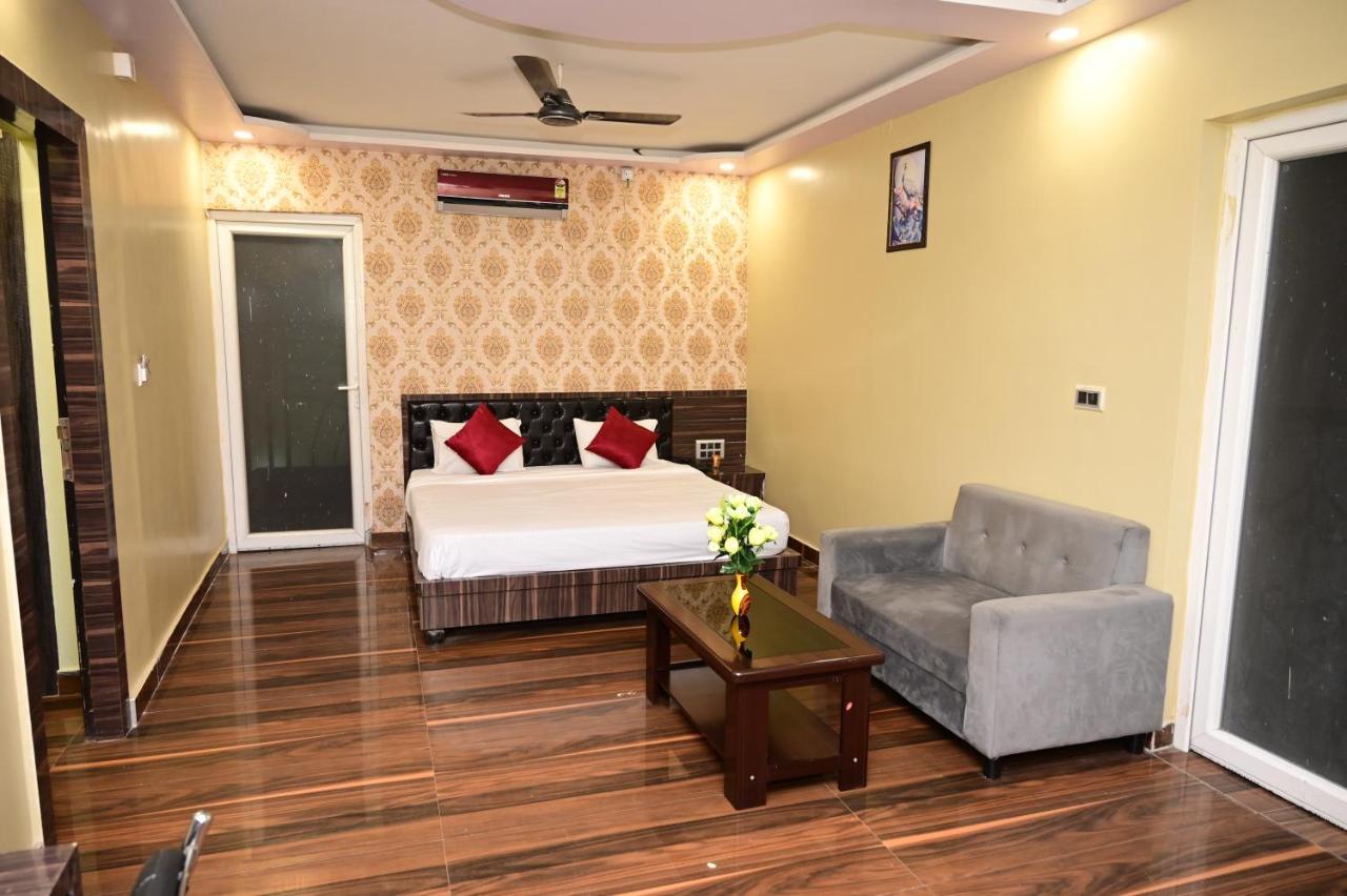 Hotel Gm International Bodhgaya Bagian luar foto