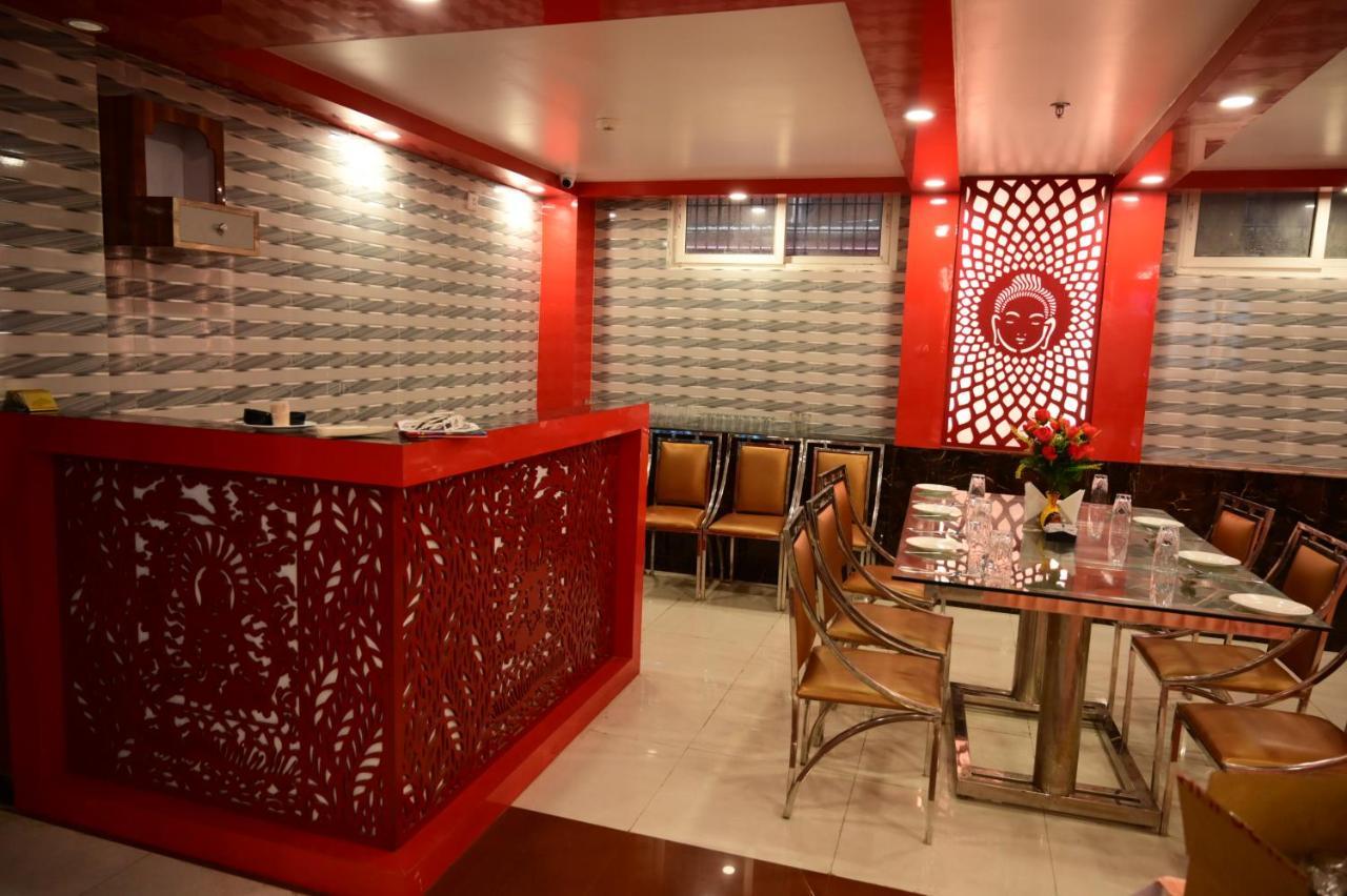 Hotel Gm International Bodhgaya Bagian luar foto